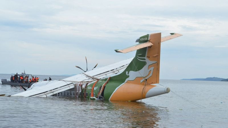 PW FLIGHT 494 ACCIDENT